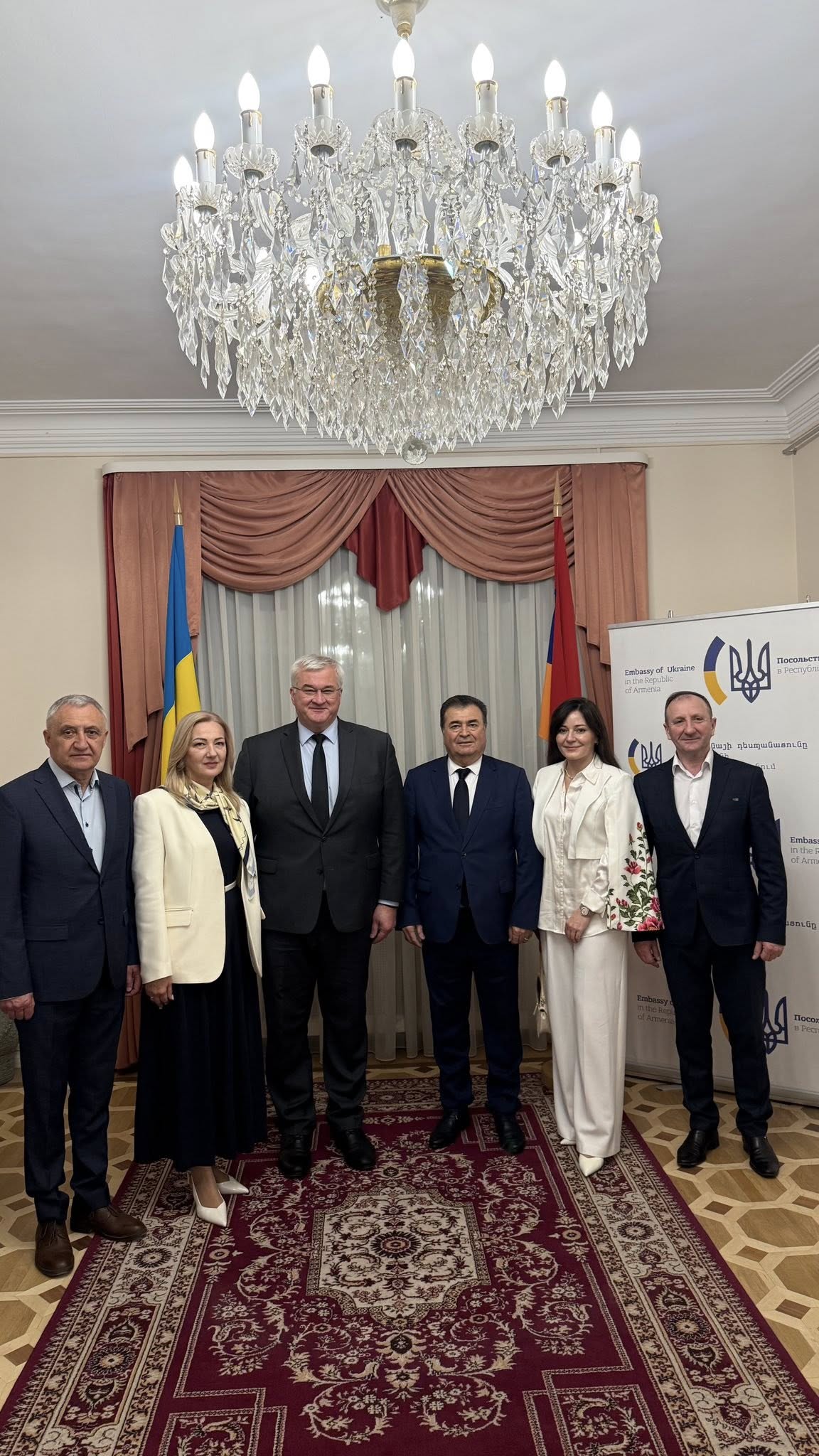 Міністр МЗС  у Єревані 